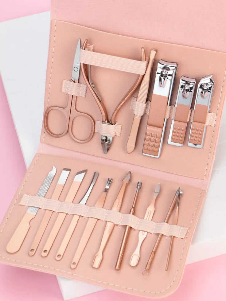 Nail Care Kit 16 pcs
